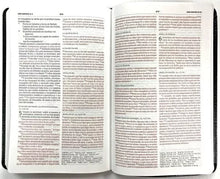 Cargar imagen en el visor de la galería, Biblia RVR60 - Ultrafina - Piel Fabricada - Negro -
