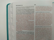 Cargar imagen en el visor de la galería, Biblia RVR60 Ultrafina Simipiel Aqua - Con í�ndice
