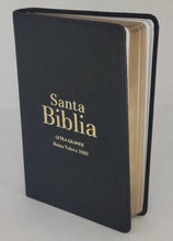 Cargar imagen en el visor de la galería, Biblia RVR 1960 Letra Grande Tamaño Manual Negro Vinilo
